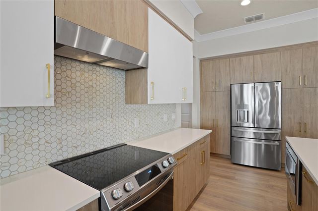 523 SANCTUARY GOLF PLACE, Apopka, FL 32712