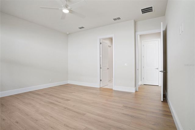 523 SANCTUARY GOLF PLACE, Apopka, FL 32712