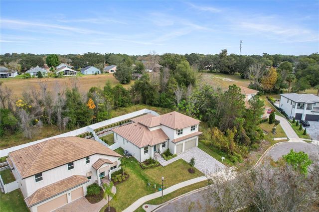 523 SANCTUARY GOLF PLACE, Apopka, FL 32712