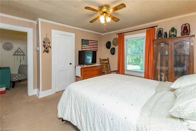 332 Dibrell Road, Pelham, NC 27311