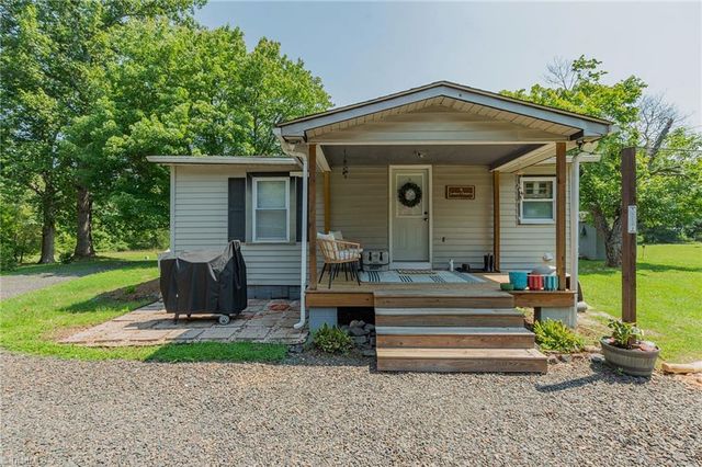 332 Dibrell Road, Pelham, NC 27311