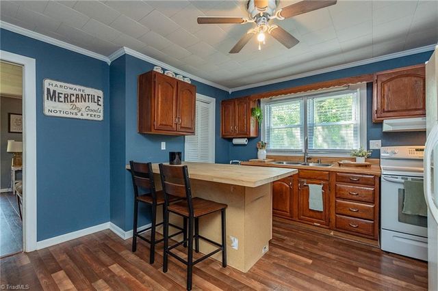 332 Dibrell Road, Pelham, NC 27311
