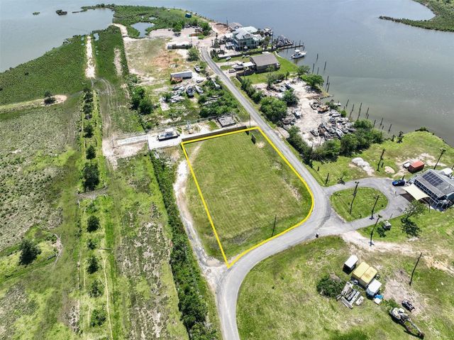 00 Wincrest, Dickinson, TX 77539