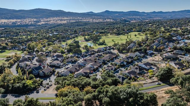 520 Spyglass Cir, Angels Camp, CA 95222