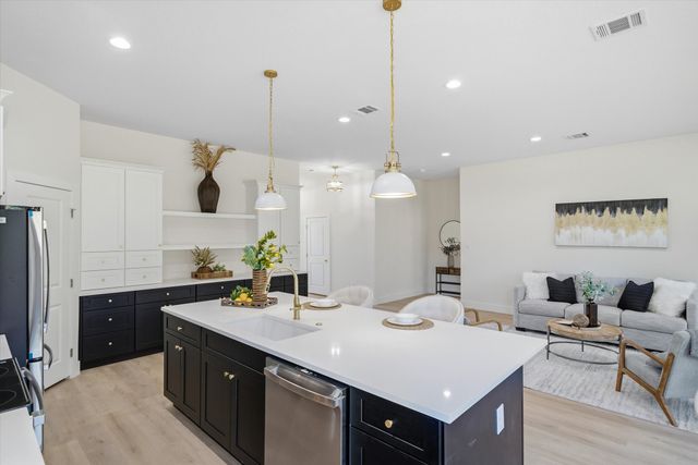 21010 Fm 1805, Van, TX 75790