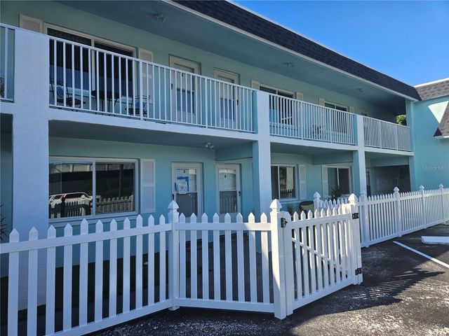 350 73RD AVENUE 4, St Pete Beach, FL 33706