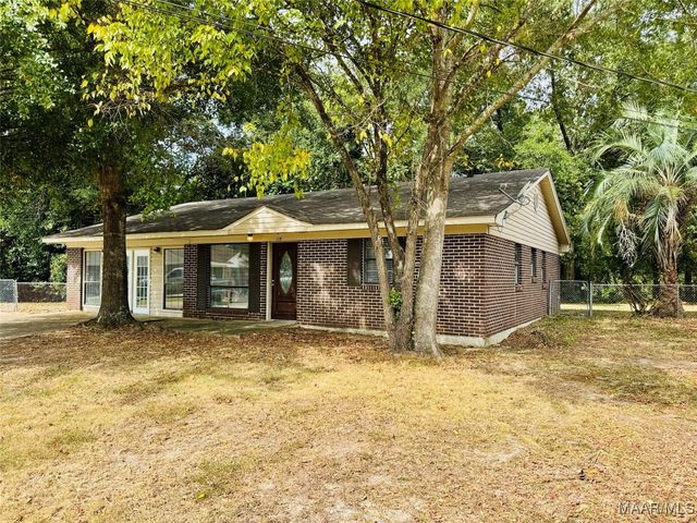 114 Till Court, Prattville, AL 36066