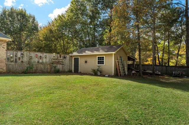 58 Pinedale Dr., Collins, MS 39428