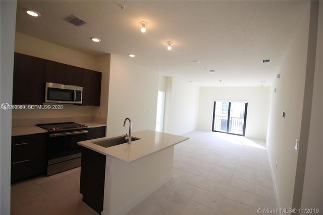 4745 NW 84th Ct 48, Doral, FL 33166