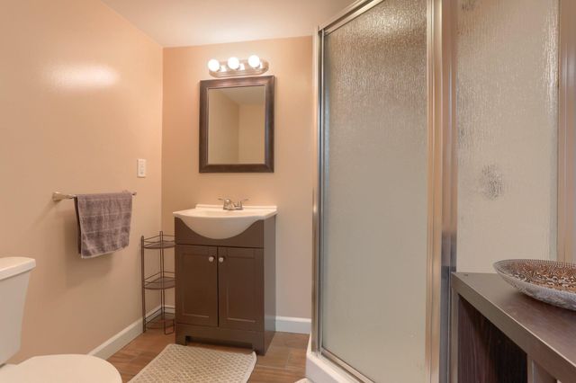 1637 E CARACAS AVE, Hershey, PA 17033