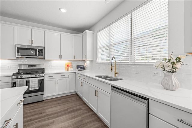 445 Middleton WAY, Chesapeake, VA 23322