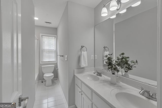 3633 Elinburg Cove Trail, Buford, GA 30519