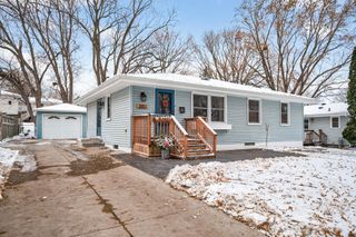 2013 Gettysburg Avenue N, Golden Valley, MN 55427