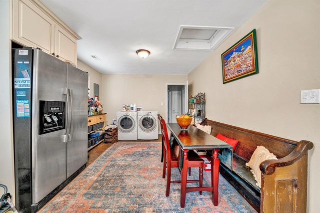 1830 Oxford AVE SW, Roanoke, VA 24015