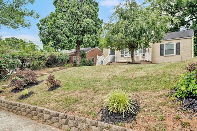 1830 Oxford AVE SW, Roanoke, VA 24015