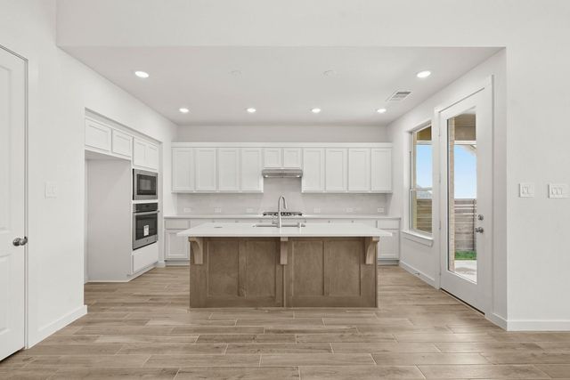 1110 Mercantile Street, Richmond, TX 77406