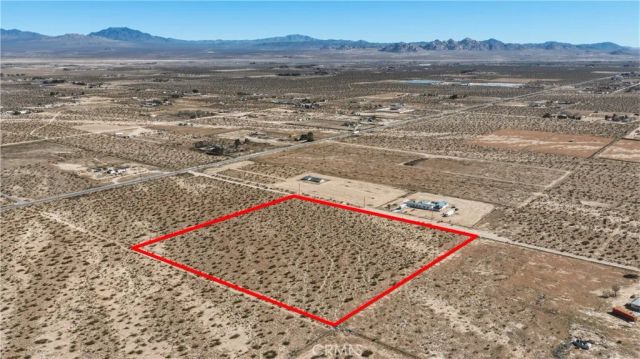 10384 Locust, Lucerne Valley, CA 92356