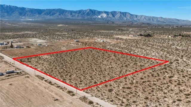 10384 Locust, Lucerne Valley, CA 92356