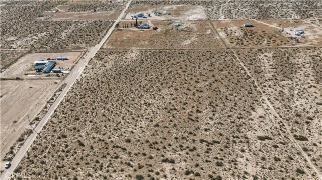 10384 Locust, Lucerne Valley, CA 92356