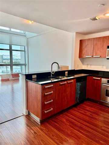 3131 NE 188th Street 21213, Aventura, FL 33180
