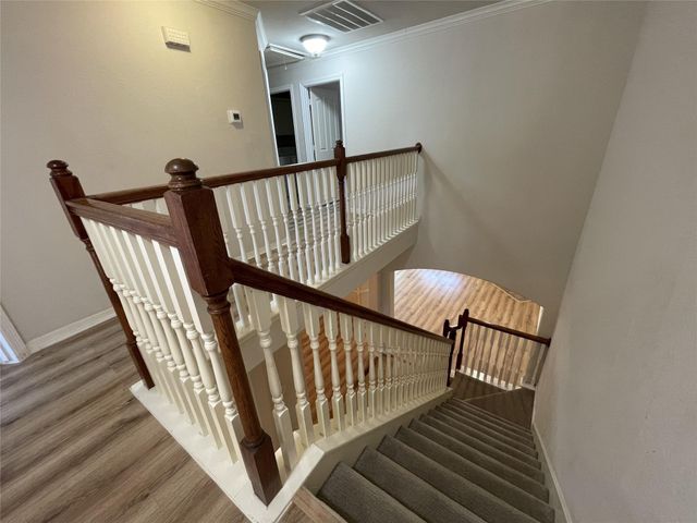 6410 E Linpar Court, Houston, TX 77040