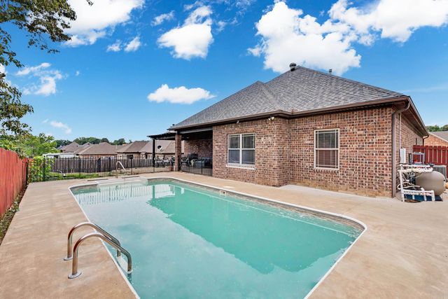 6132 Remington Drive, Bryant, AR 72022