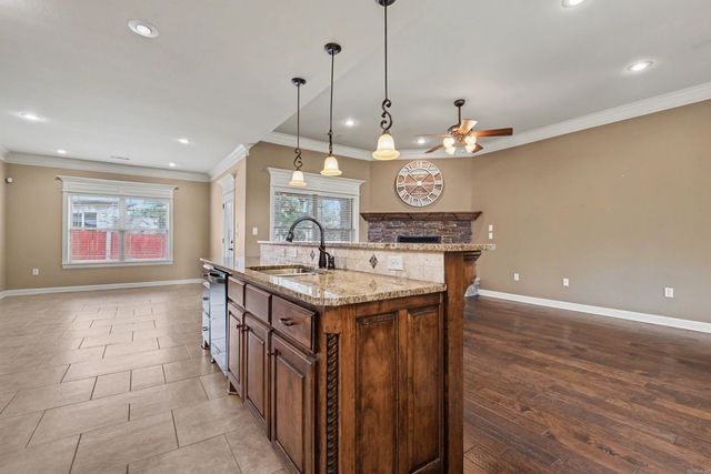 6132 Remington Drive, Bryant, AR 72022