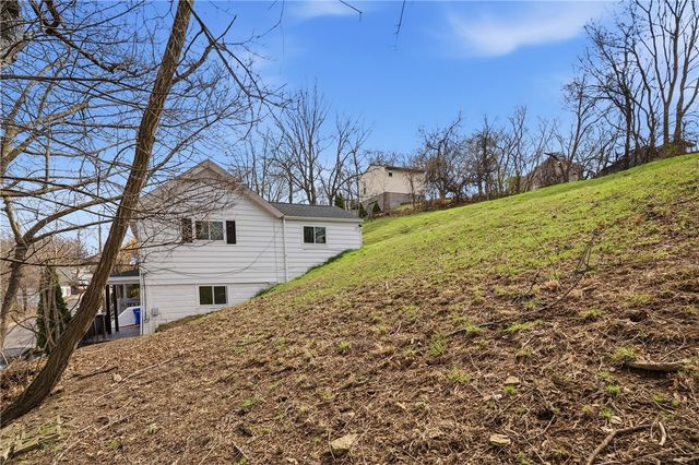 125 Liberty St, Bridgeville, PA 15017