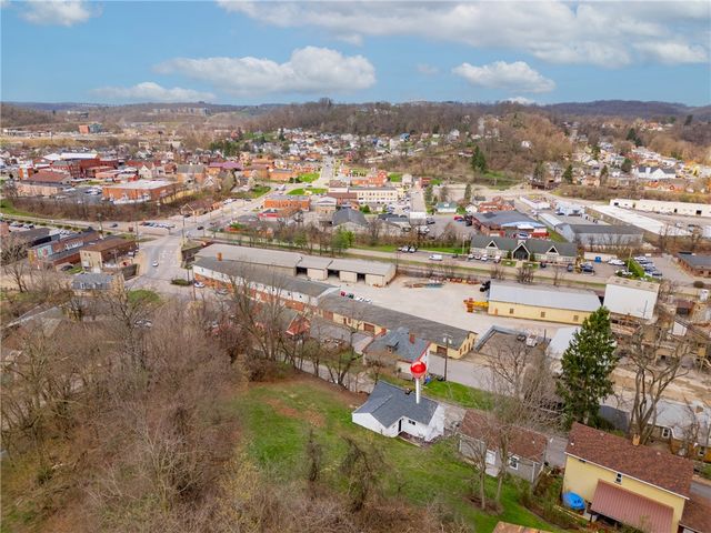 125 Liberty St, Bridgeville, PA 15017