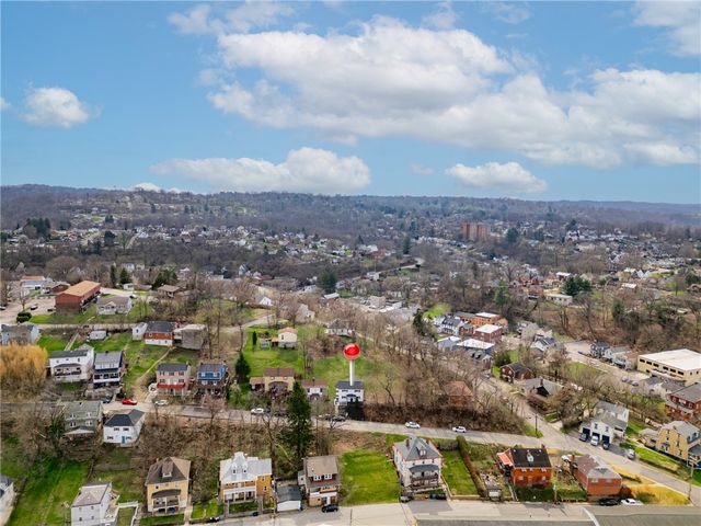 125 Liberty St, Bridgeville, PA 15017