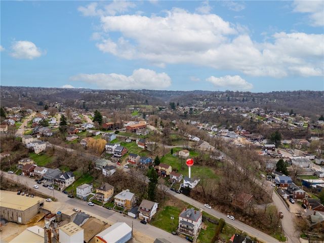 125 Liberty St, Bridgeville, PA 15017