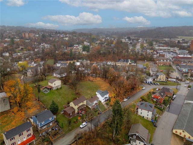 125 Liberty St, Bridgeville, PA 15017