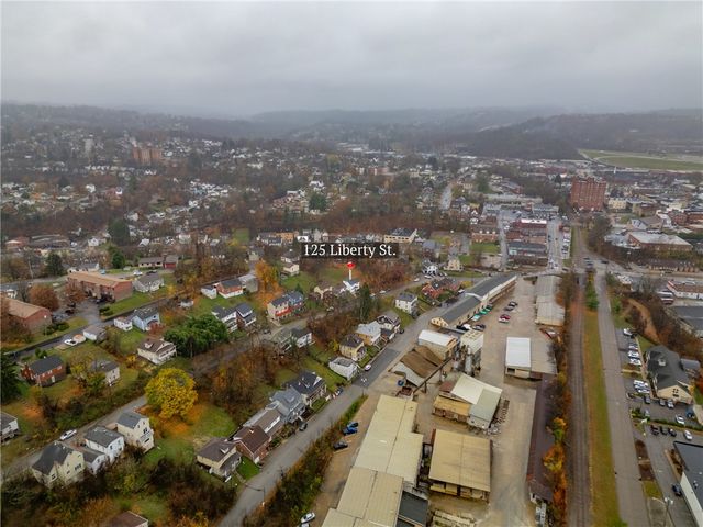 125 Liberty St, Bridgeville, PA 15017