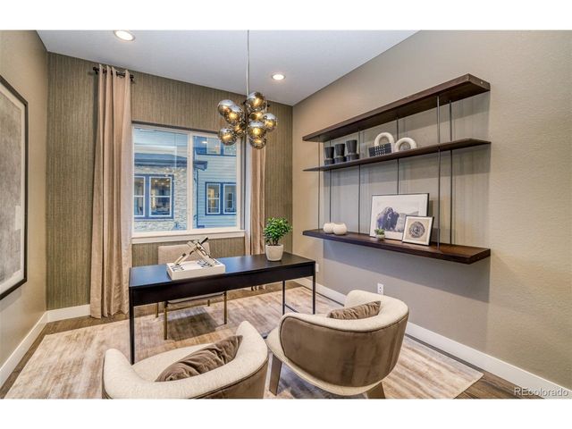 8837 Hotchkiss St, Littleton, CO 80125