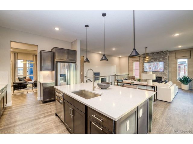 8837 Hotchkiss St, Littleton, CO 80125