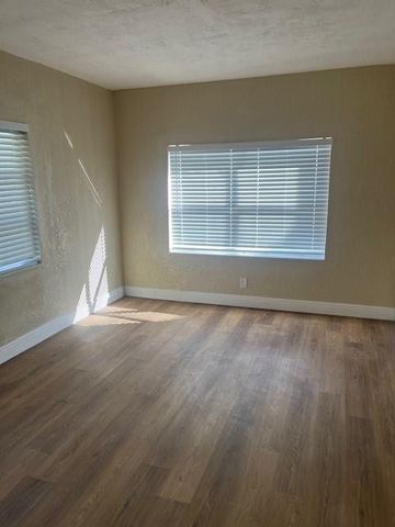 734 SW 8th Street, Dania Beach, FL 33004