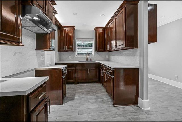 12430 Pecan Court, Houston, TX 77013