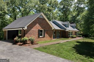 311 Herring Road NE, Armuchee, GA 30105