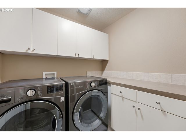 16670 Nw CANTON St, Portland, OR 97229