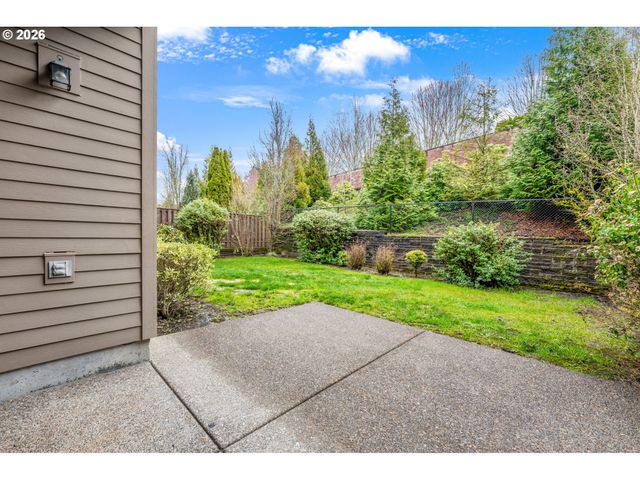 16670 Nw CANTON St, Portland, OR 97229