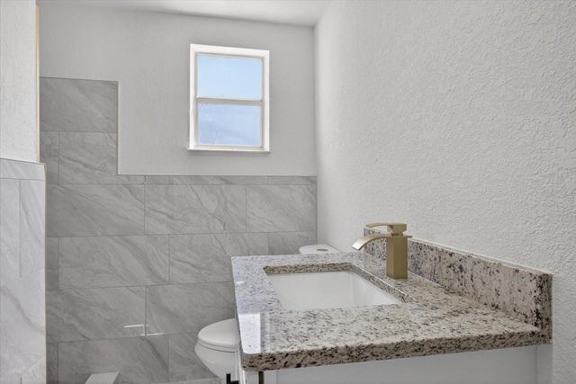 6334 CONGRESS STREET, New Port Richey, FL 34653