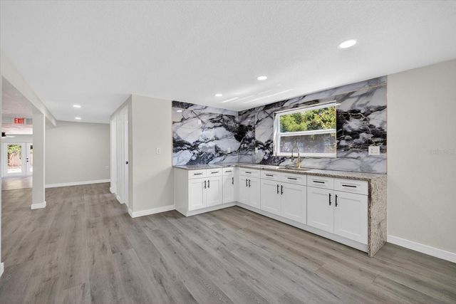 6334 CONGRESS STREET, New Port Richey, FL 34653