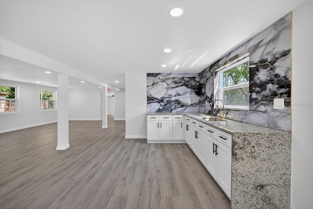 6334 CONGRESS STREET, New Port Richey, FL 34653