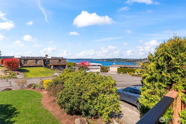 2311 N Harmon Street, Tacoma, WA 98406