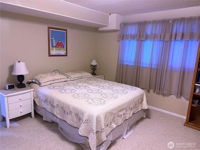 2311 N Harmon Street, Tacoma, WA 98406