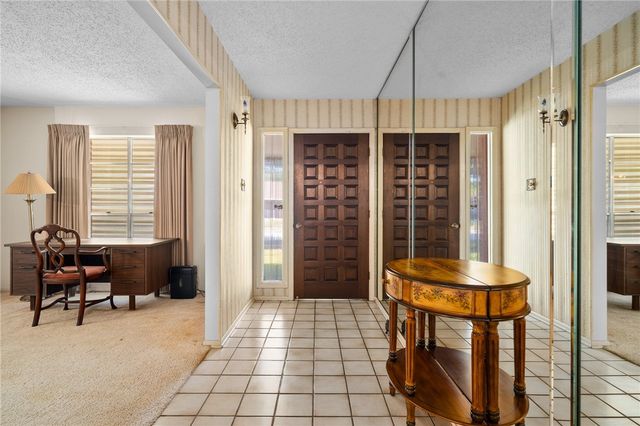 219 Poesta Dr, Portland, TX 78374