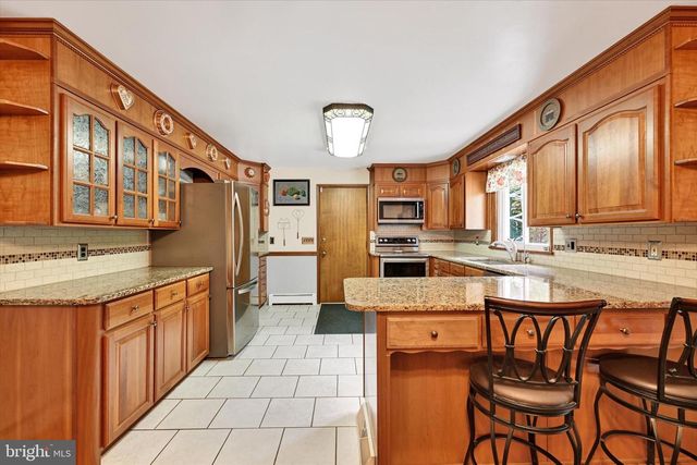 1609 FAIRMOUNT RD, Hampstead, MD 21074