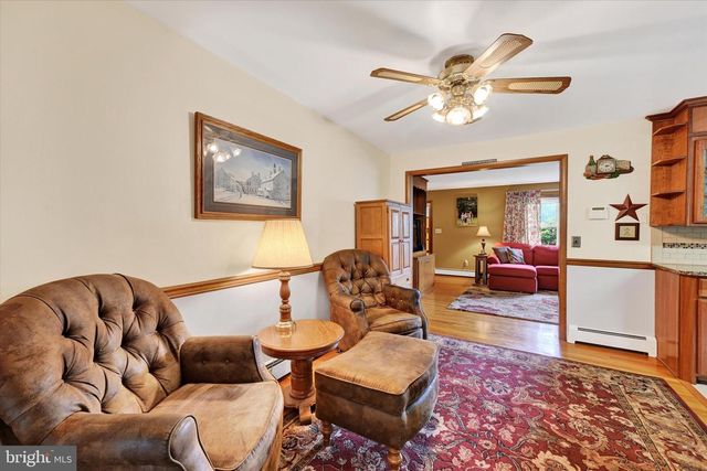 1609 FAIRMOUNT RD, Hampstead, MD 21074