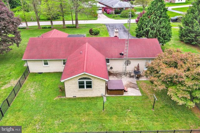 1609 FAIRMOUNT RD, Hampstead, MD 21074