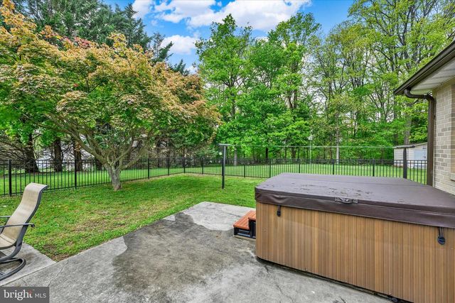 1609 FAIRMOUNT RD, Hampstead, MD 21074